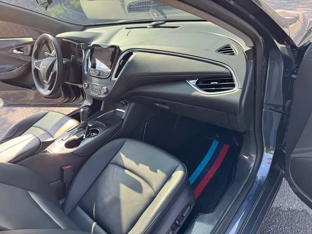 Chevrolet Malibu XL — миниатюра 11