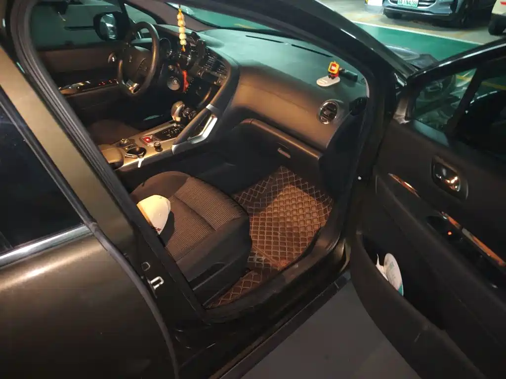 Peugeot 3008 — миниатюра 19