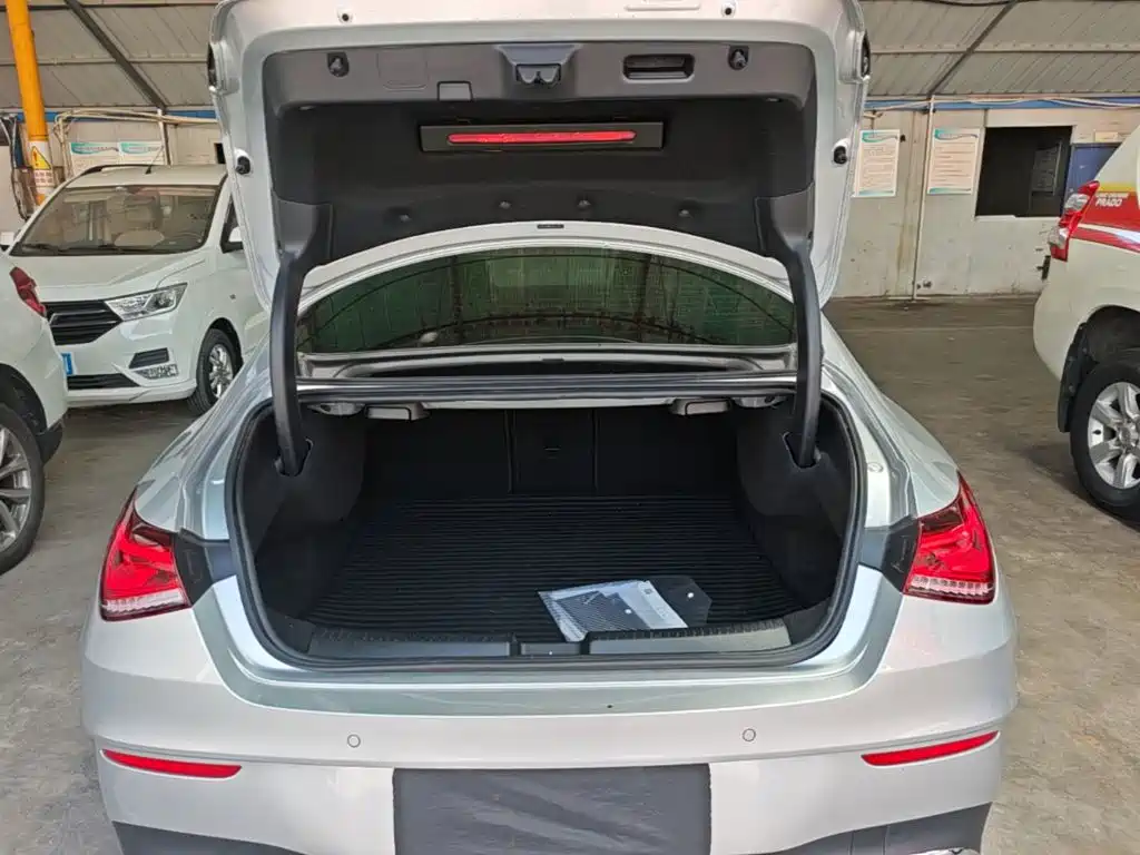 Mercedes-Benz CLA (Import) — миниатюра 19