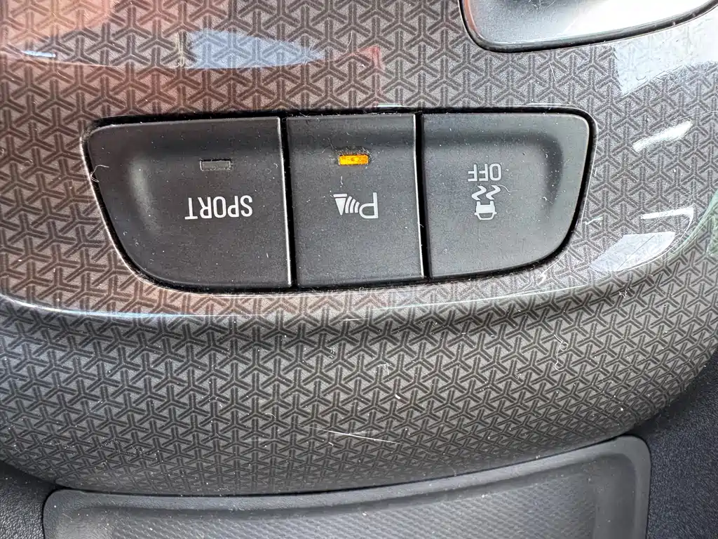 Chevrolet Malibu XL — миниатюра 18