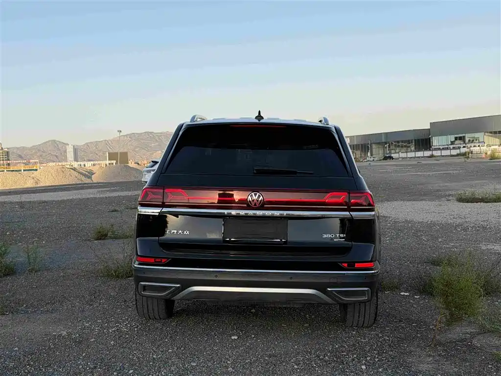 Volkswagen Teramont — миниатюра 5