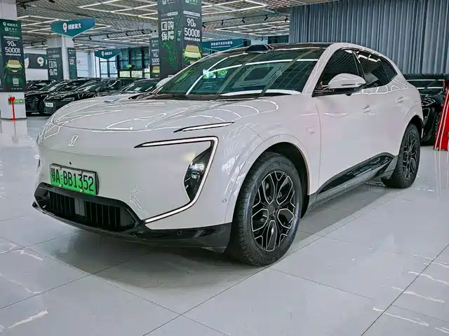 2025 Avatr 07