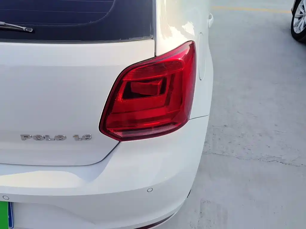 Volkswagen Polo — миниатюра 8