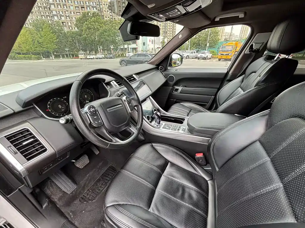 Land Rover Sport — миниатюра 6