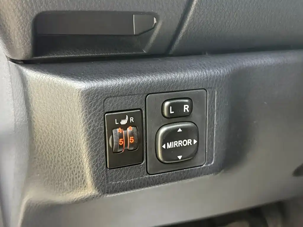 TOYOTA YARIS L ZHIXUAN