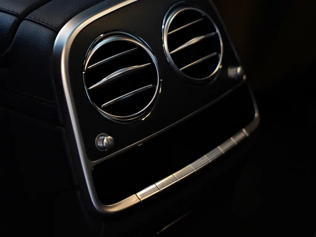 Mercedes-Benz S-Class — миниатюра 18