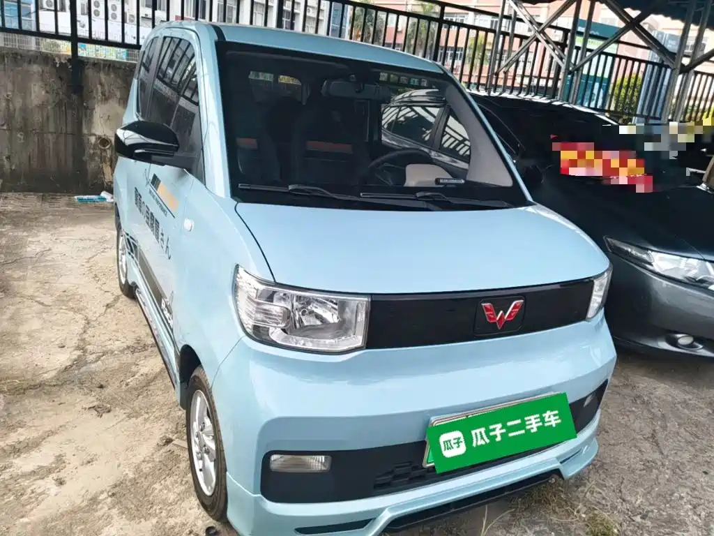 Wuling MINIEV — миниатюра 4