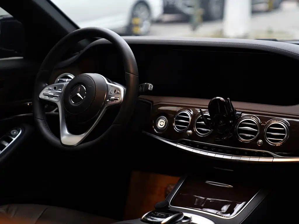 Mercedes-Benz S-Class — миниатюра 22