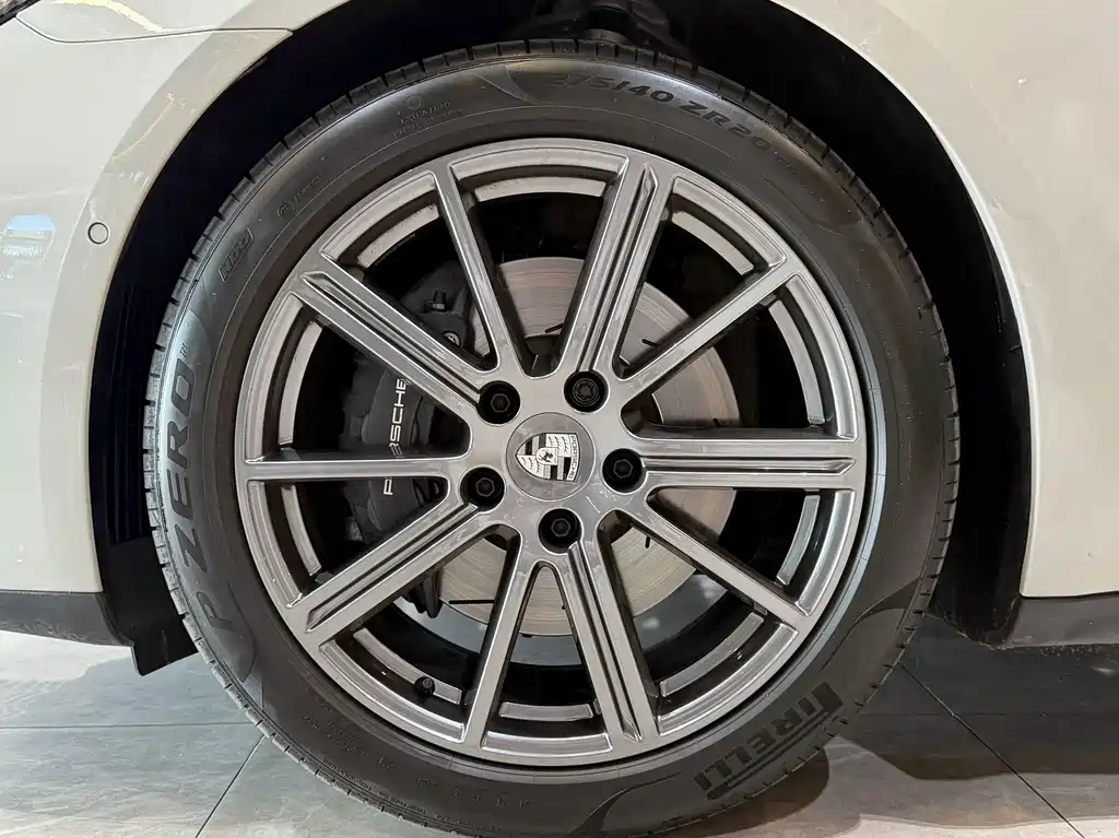Porsche Panamera — миниатюра 28