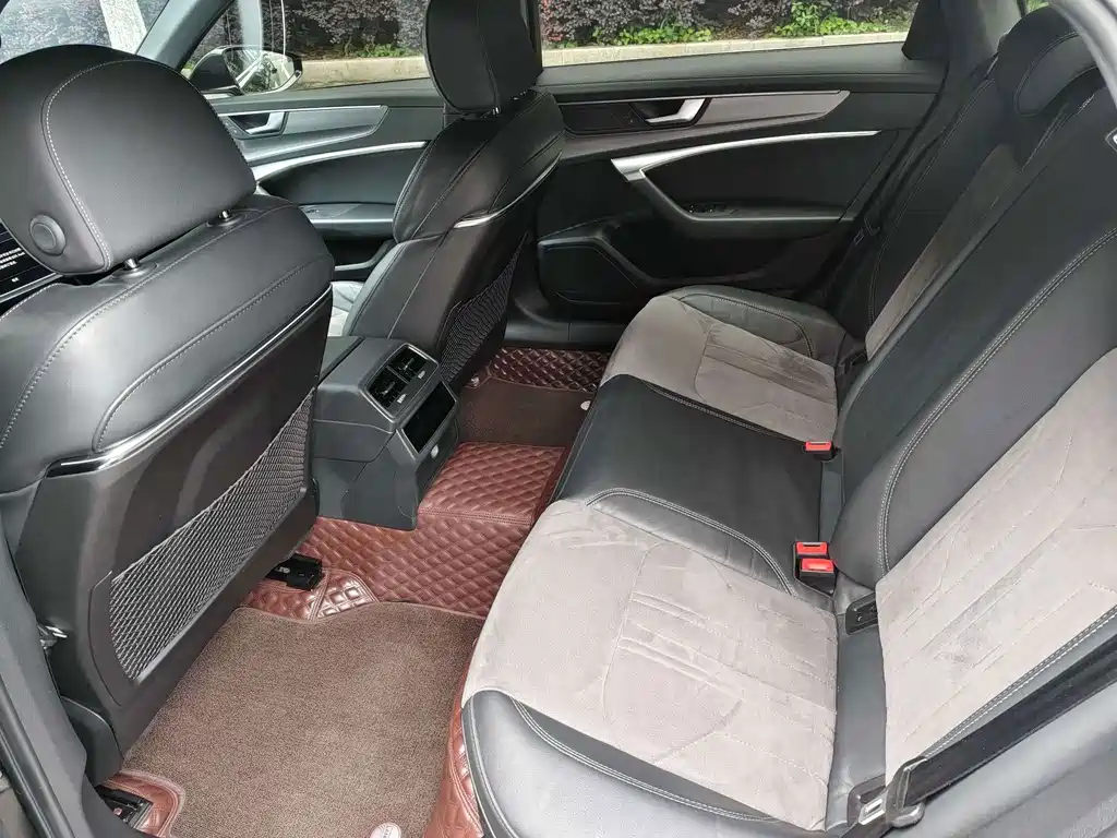 Audi A6L — миниатюра 19