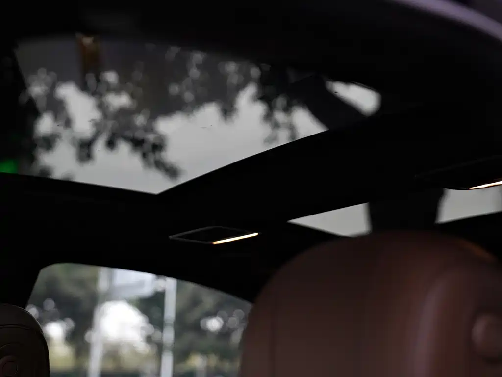 Mercedes-Benz S-Class — миниатюра 16