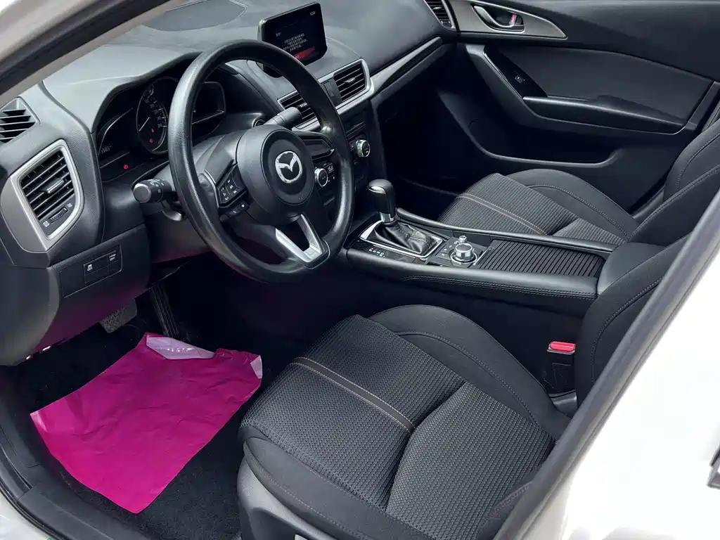 Mazda 3 Axela — миниатюра 15