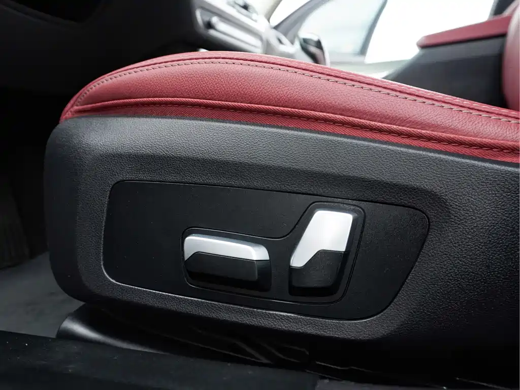 BMW 3 Series — миниатюра 13