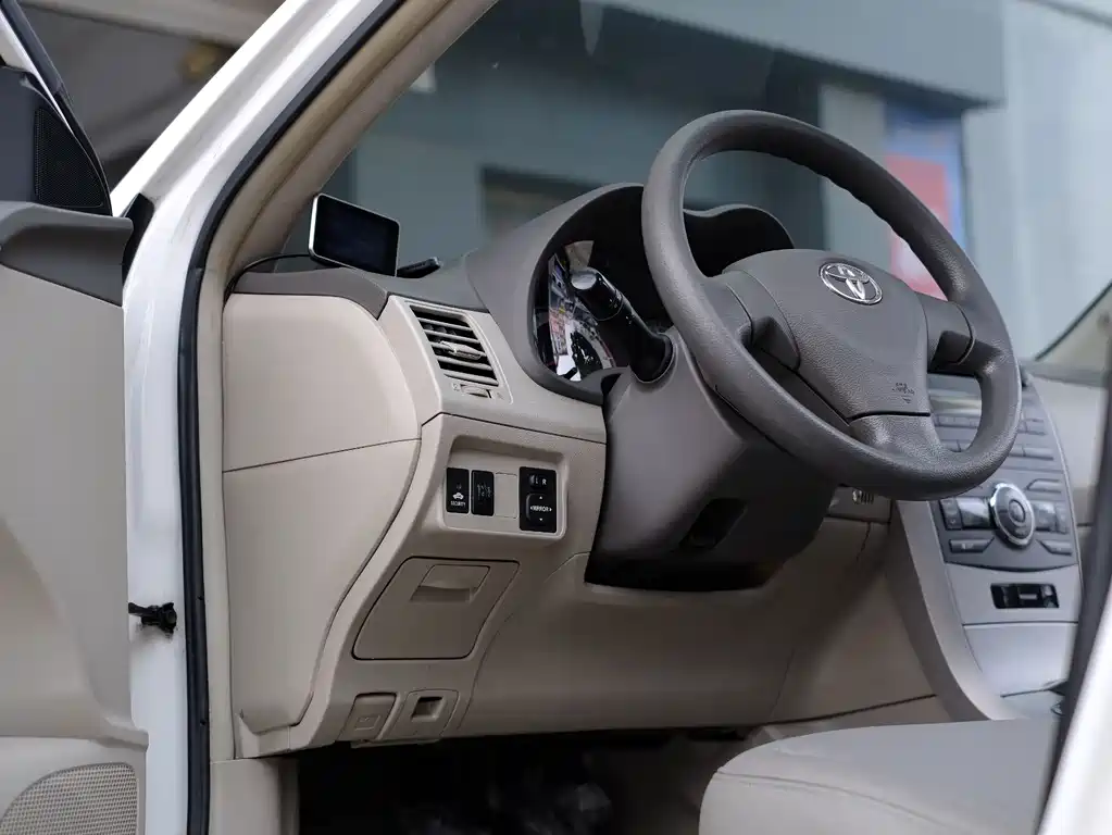 Toyota Corolla — миниатюра 19