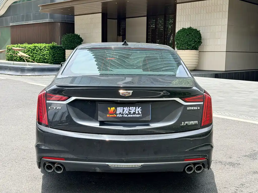 Cadillac CT6 2022 28T