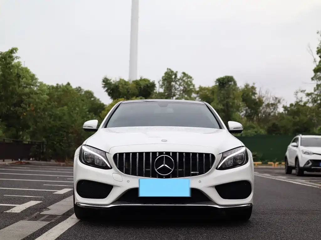 Mercedes-Benz C-Class — миниатюра 3