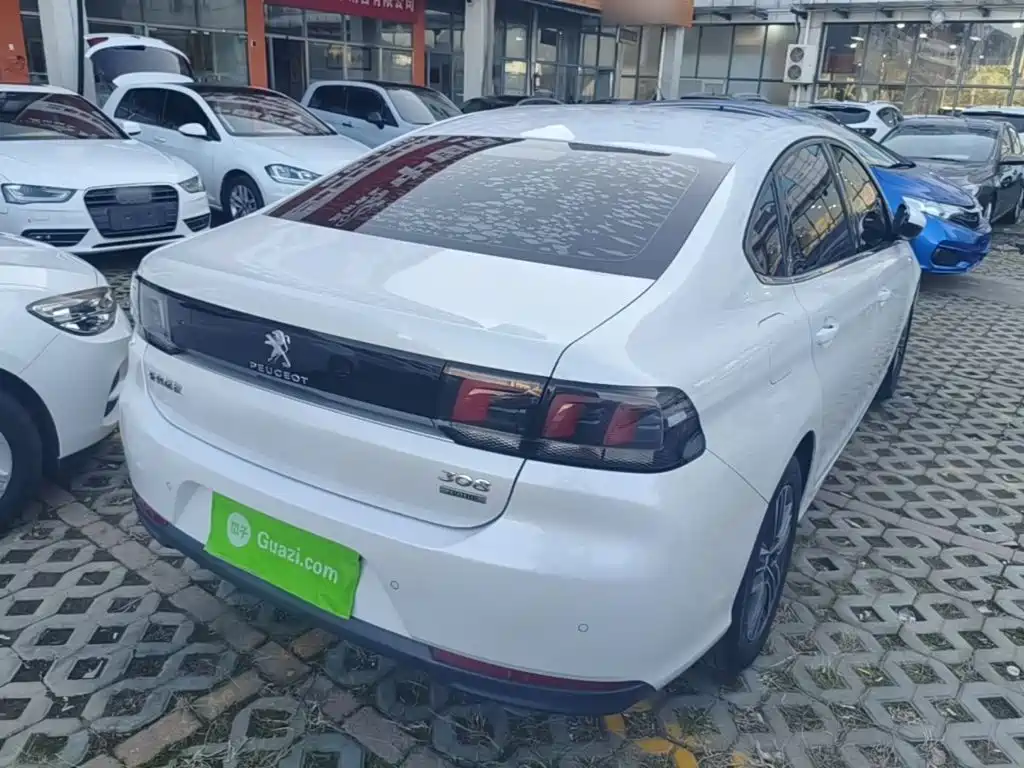 Peugeot 308 — миниатюра 7