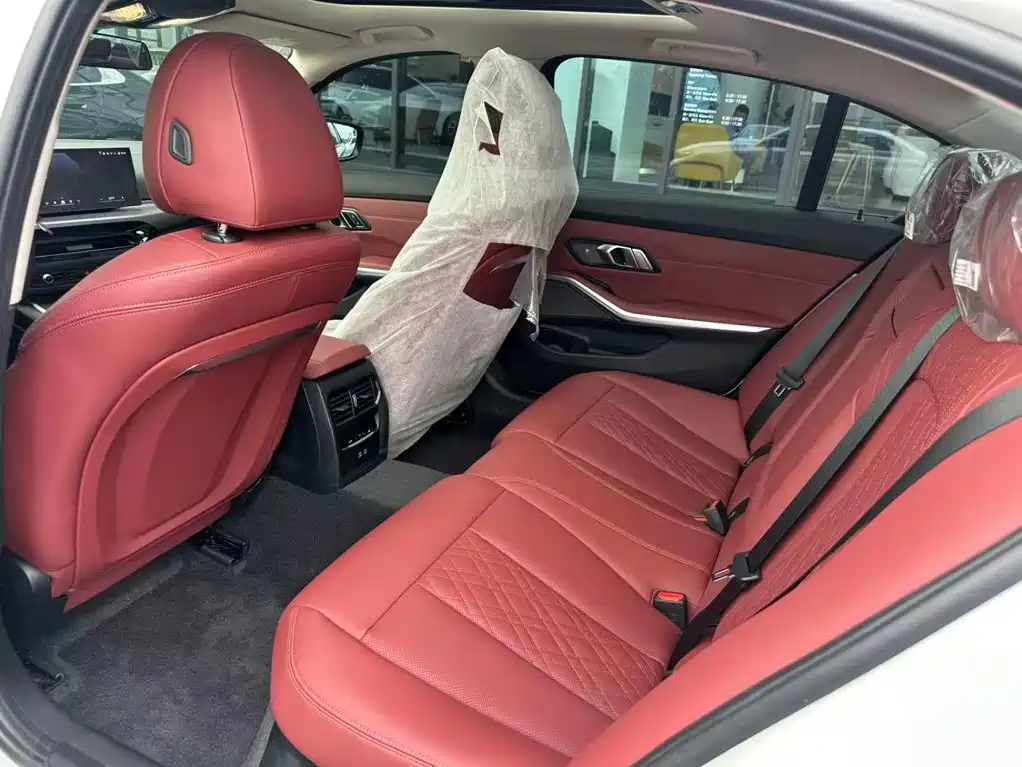 BMW 3 Series — миниатюра 3