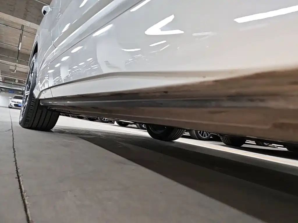 Audi Q4 e-tron — миниатюра 21