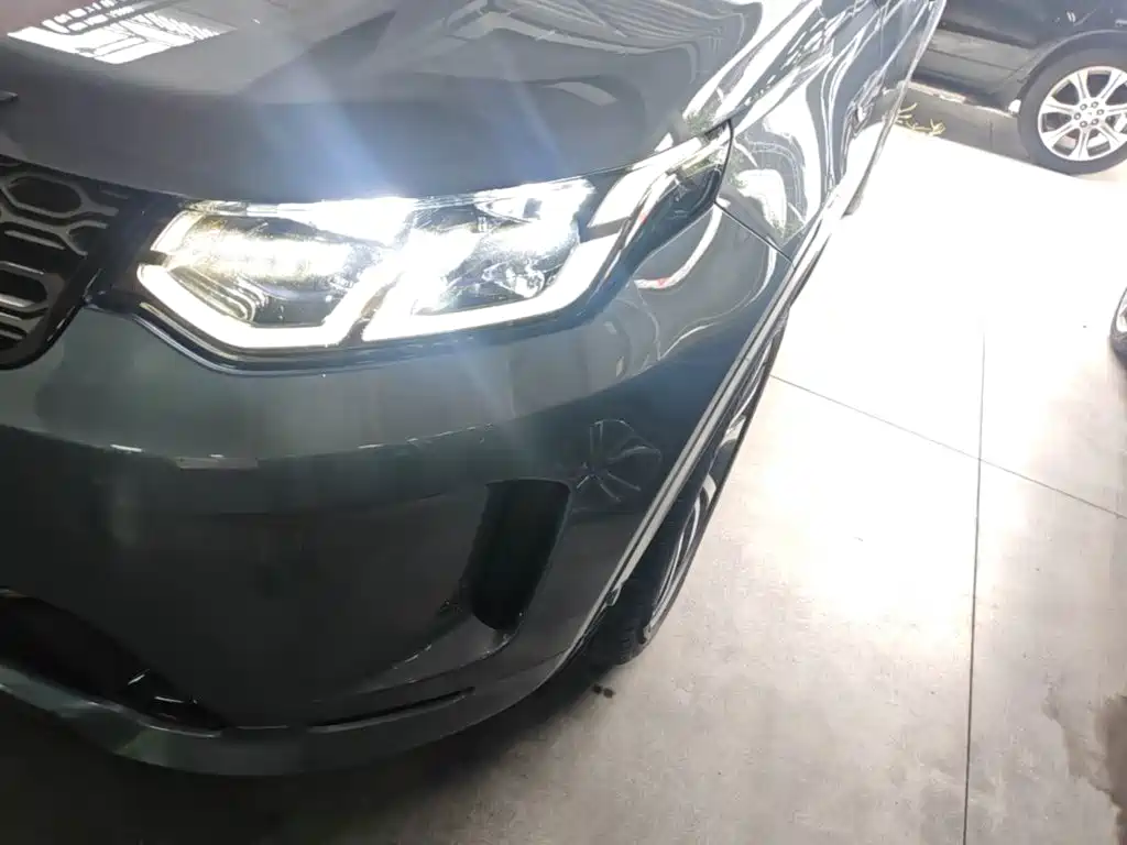 Land Rover Discovery Sport — миниатюра 24