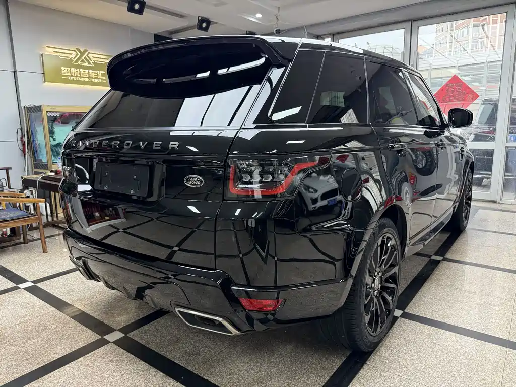Land Rover Range Rover Sport 2020 3.0 L6 SE
