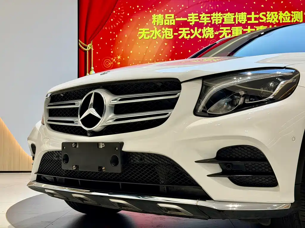 Mercedes-Benz GLC 2018 GLC 260 4MATIC Luxury