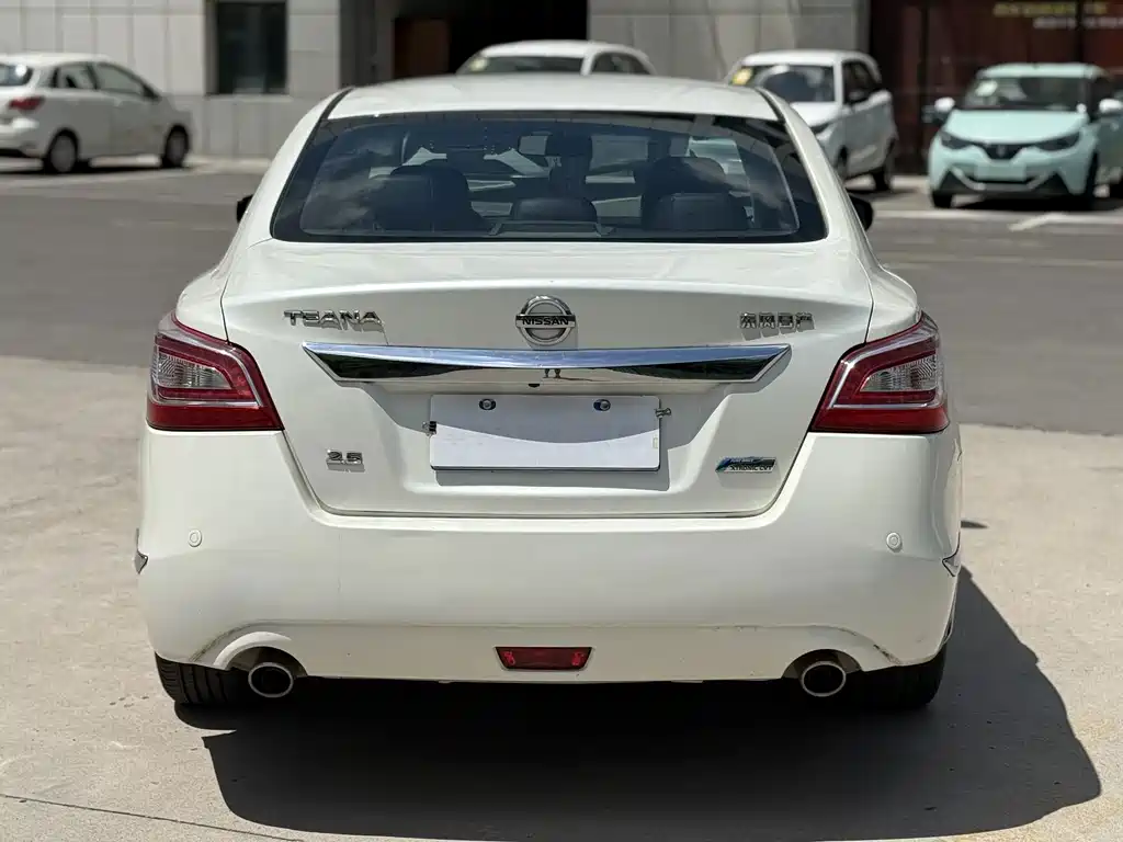 Nissan Teana — миниатюра 9