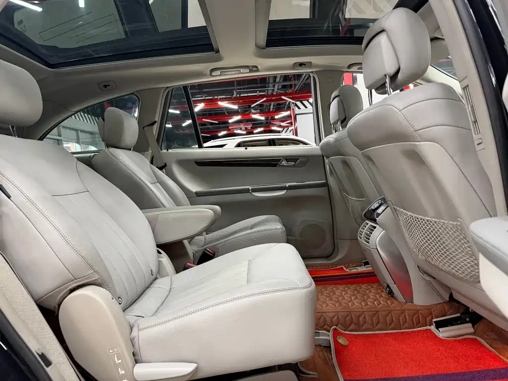 Mercedes-Benz R-Class — миниатюра 30