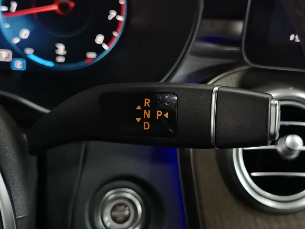 Mercedes-Benz GLC — миниатюра 13
