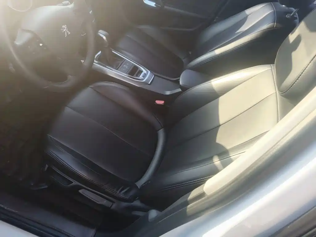Peugeot 408 — миниатюра 15