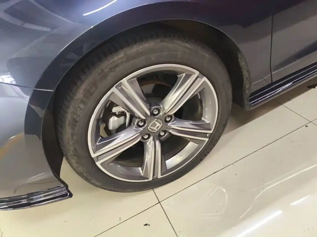 Honda Accord — миниатюра 23