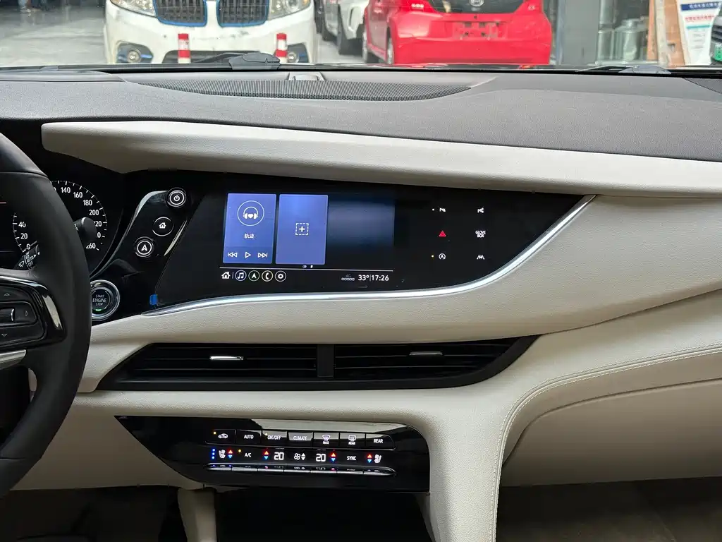 Buick Enclave — миниатюра 7