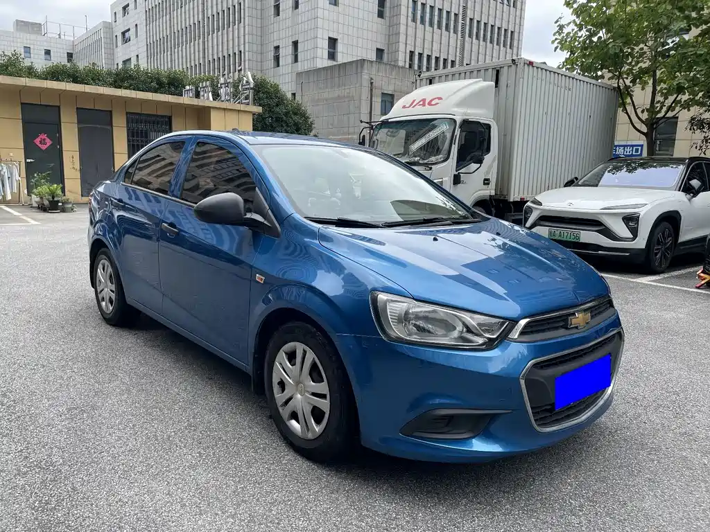 Chevrolet Aveo — миниатюра 3