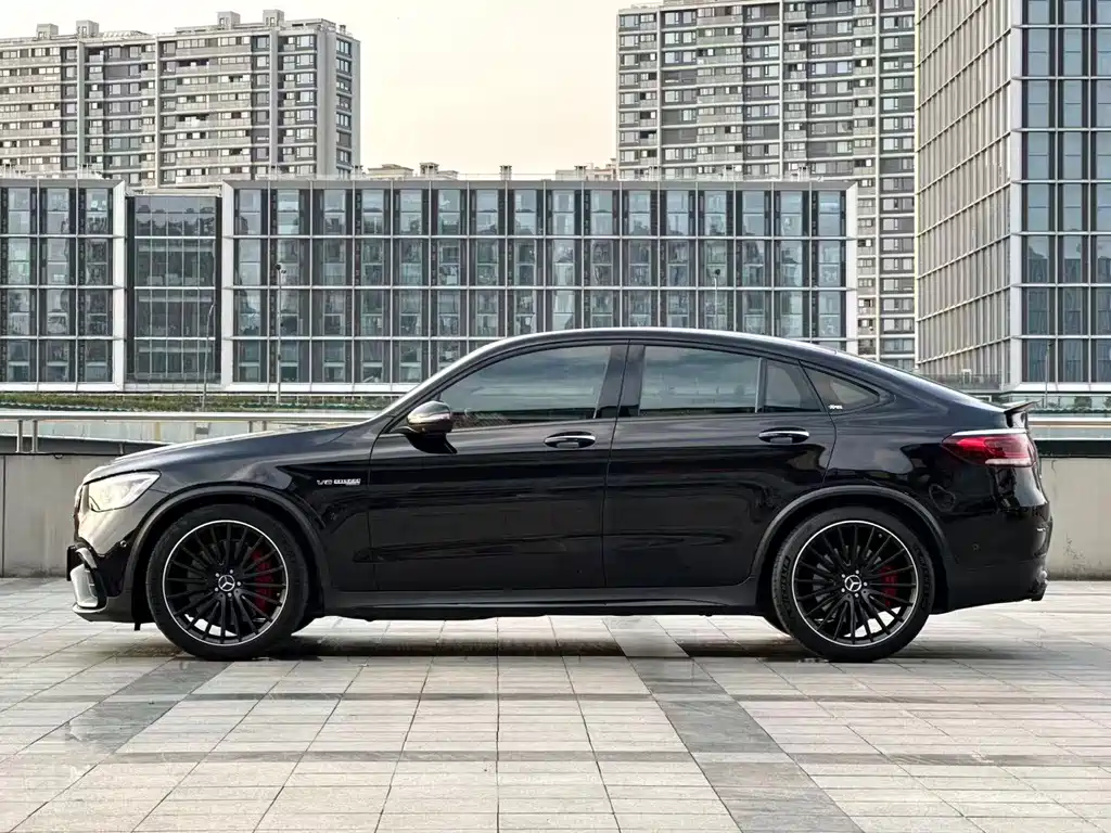 Mercedes-Benz GLC Coupe AMG — миниатюра 7