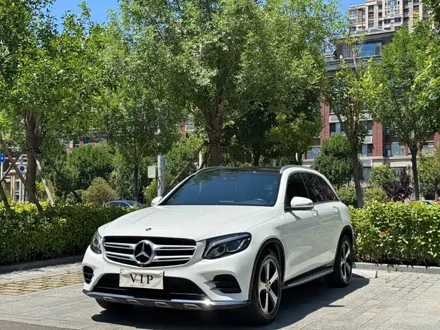 2018 Mercedes-Benz GLC