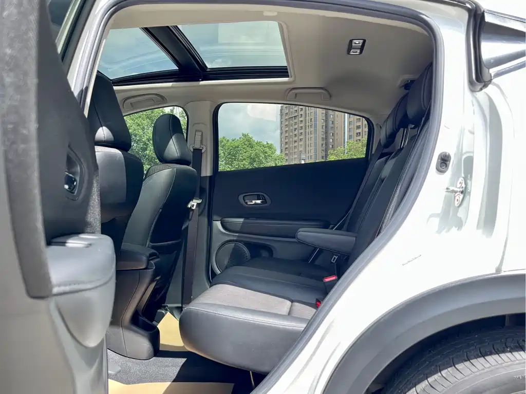 Honda Vezel — миниатюра 11