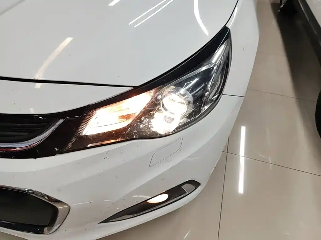 Chevrolet Malibu — миниатюра 24