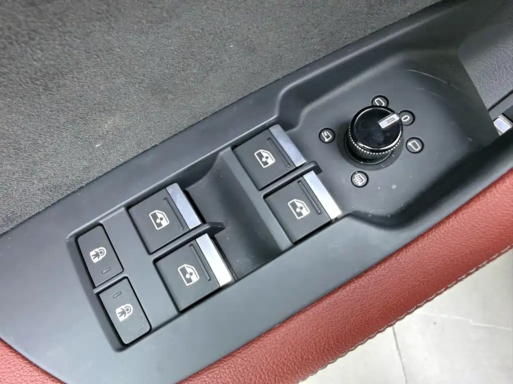 Audi A7L — миниатюра 20