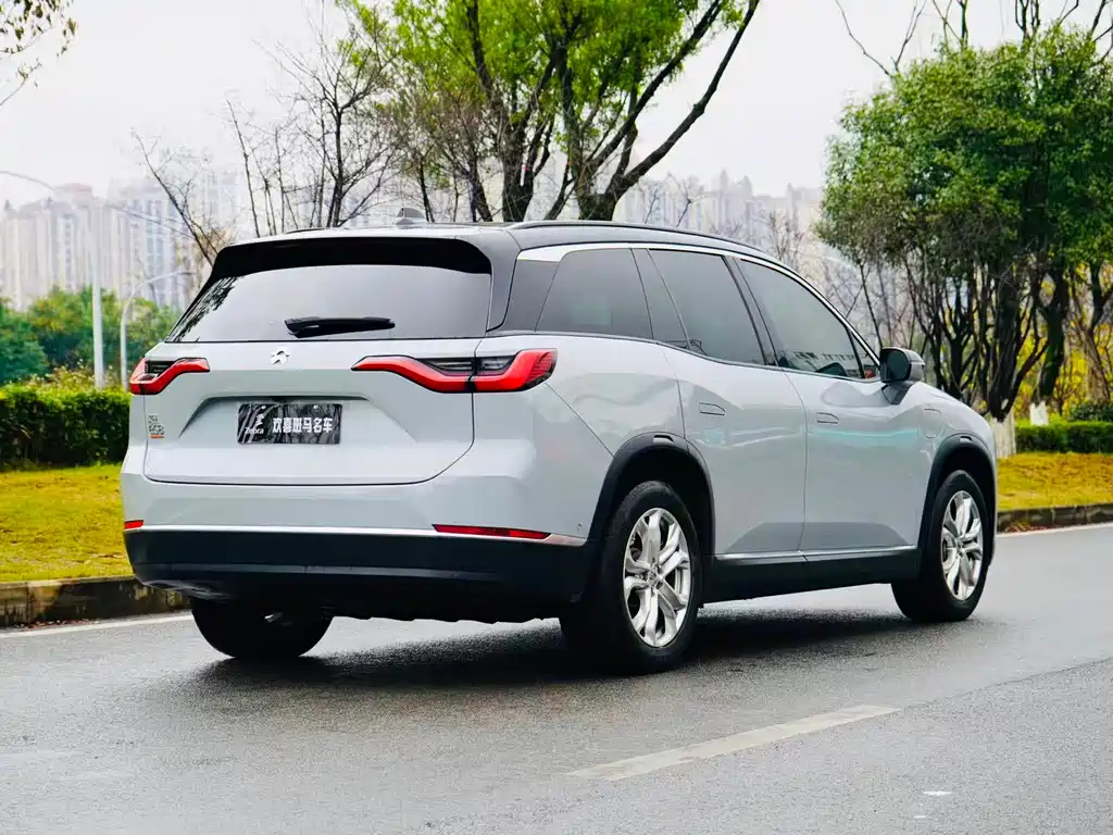 NIO NIO ES8