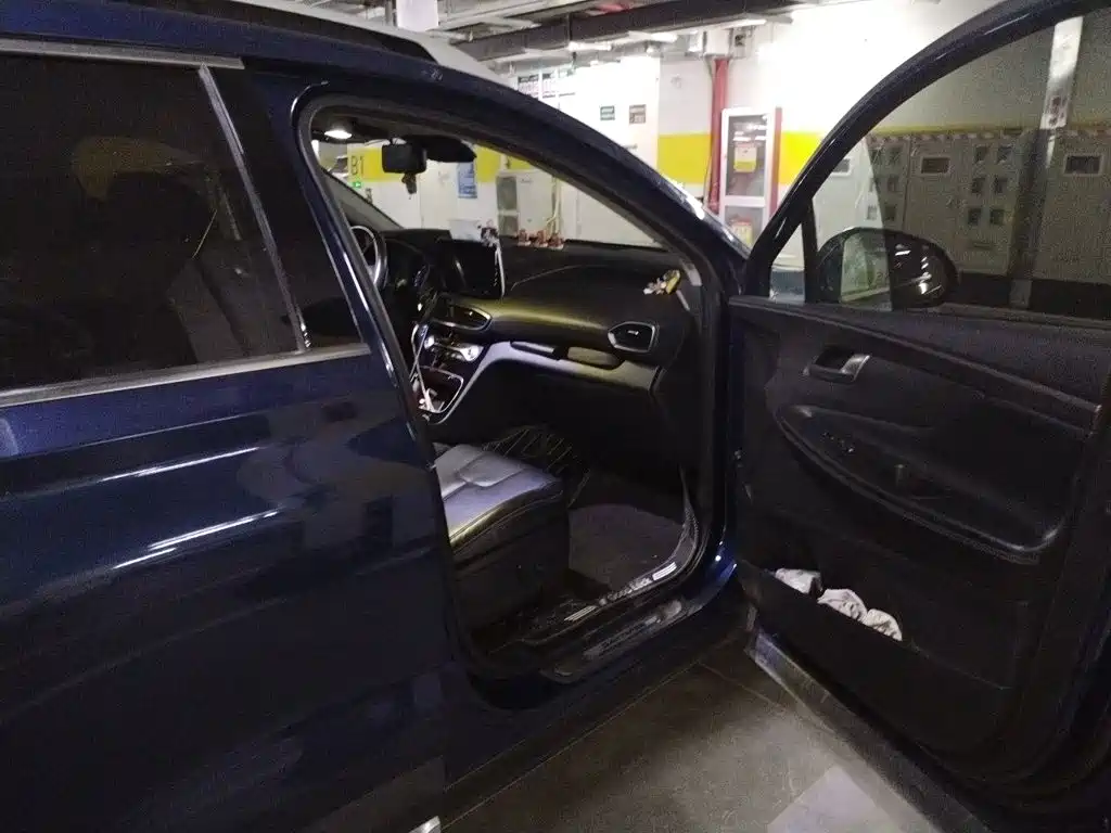 Hyundai Santa Fe — миниатюра 21