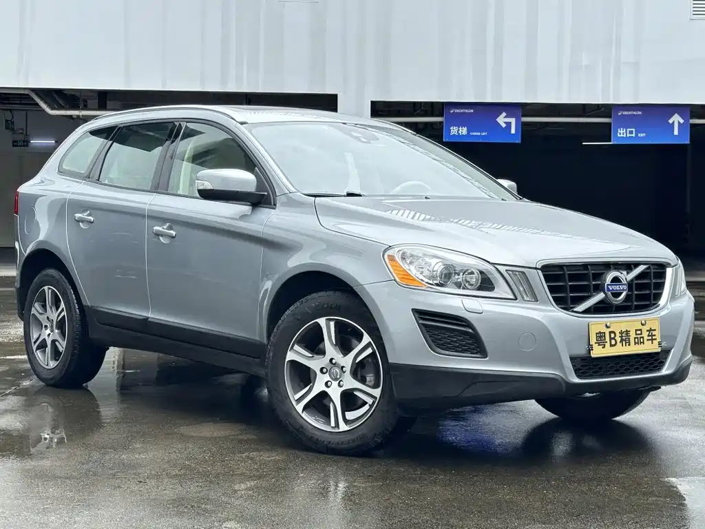 Volvo XC60 (Import) — миниатюра 6