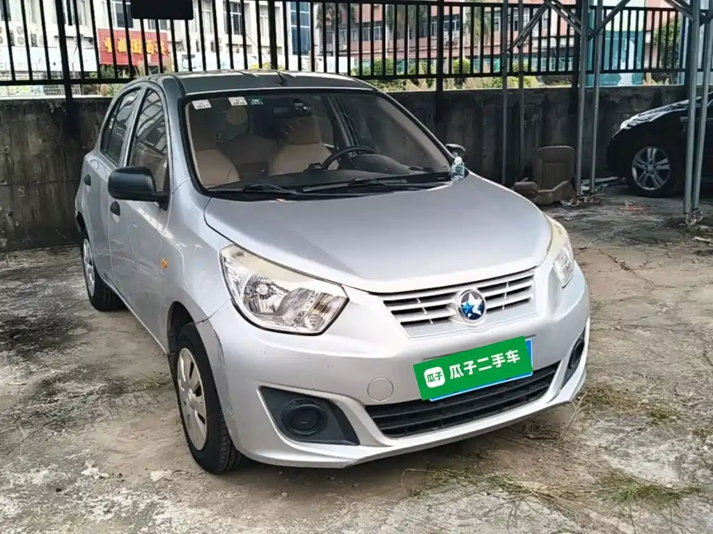 Venucia R30 — миниатюра 4
