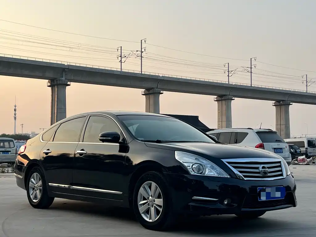 Nissan Teana — миниатюра 3