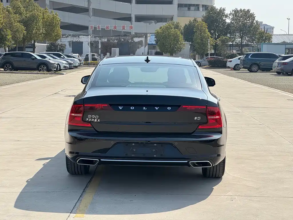 Volvo S90 2020 T5 Luxury