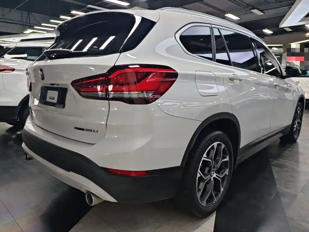 BMW X1 2021 sDrive25Li Lead