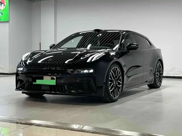 2025 Zeekr 001