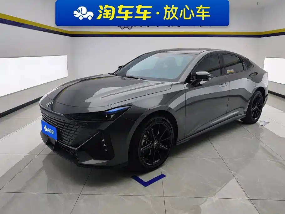 Changan UNI-V iDD
