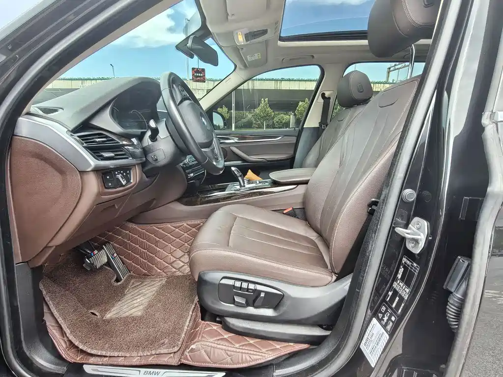 BMW X5 (Import) — миниатюра 4
