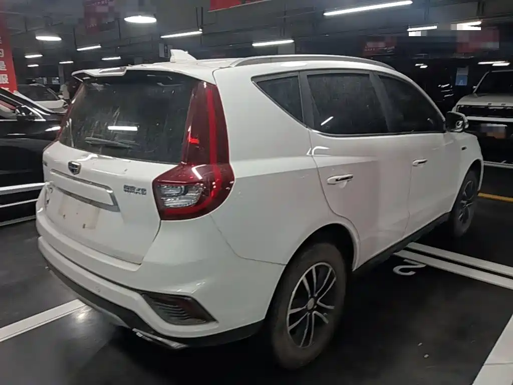 Geely Vision X6 — миниатюра 7