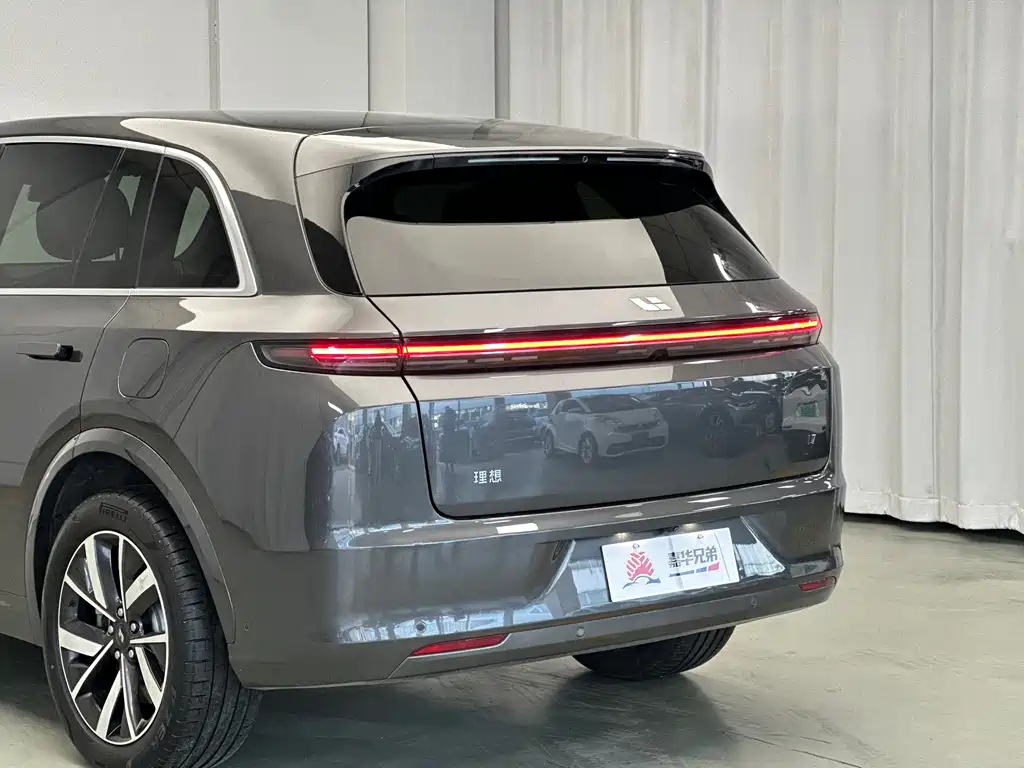 Li Auto IDEAL L7